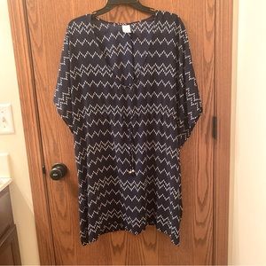 Merona Navy and White Zigzag Swim Coverup